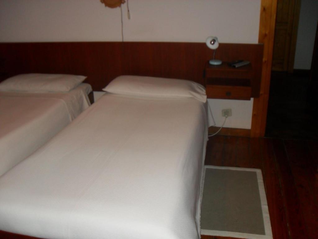 Albergo La Genzianella Bellagio Phòng bức ảnh